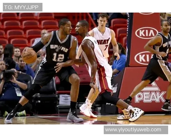 环足奖最佳新秀候选名单揭晓居莱尔杜埃库巴西内维斯伊尔迪兹争夺荣誉